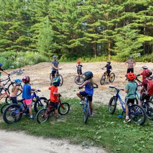 Blackhawk ski discount club mountain biking